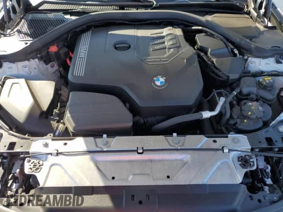 2021 BMW 3 Series 330i xDrive with VIN 3MW5R7J04M8B61639, listed as a Copart auction lot 90417205 with 40,879 mi miles and Salvage title. Bid and sale history available at DreamBid. Image 11.