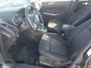 ✅ 2018 Ford EcoSport SE • VIN: MAJ3P1TE5JC194861 • Lot: 89884425. Wystawiony na Copart z przebiegiem 143 490 mil. Bezpłatny archiwum sprzedaży aukcyjnych z USA i szczegółowy raport historii pojazdu na DreamBid. Zdjęcie 7.