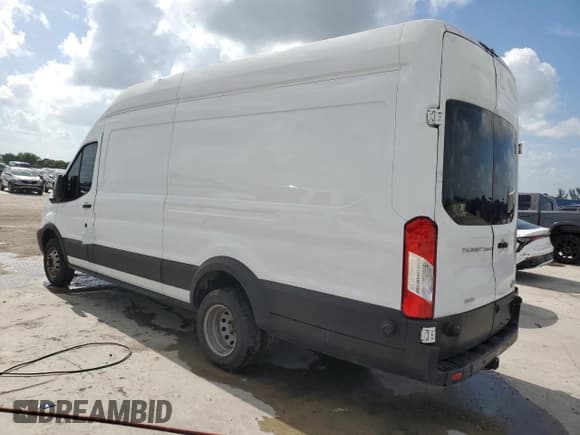 ✅ 2017 Ford Transit • VIN: 1FTBF4XG3HKB35152 • Лот: 64766515. Опубликован ранее на Copart с пробегом 228 452 миль. Бесплатный доступ к архиву аукционных продаж из США и подробный отчёт об истории автомобиля на DreamBid. Изображение 2.