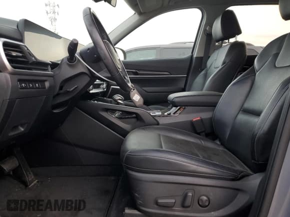 ✅ 2023 Kia Telluride S • VIN: 5XYP64GC5PG398198 • Lot: 91457965. Listed on Copart with 24,463 mi. Free auction sales archive from the USA and detailed vehicle history report at DreamBid. Image 7.