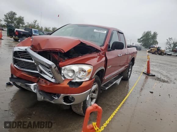 ✅ 2008 Dodge 1500 SLT • VIN: 1D7HU18218S534326 • Лот: 72809454. Опубликован ранее на Copart с пробегом 117 772 миль. Бесплатный доступ к архиву аукционных продаж из США и подробный отчёт об истории автомобиля на DreamBid. Изображение 1.