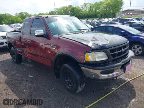 ✅ 1997 Ford F-150 • VIN: 1FTDX0868VKA19221 • Lot: 42094451. Listed on IAAI with 184,742 mi. Free auction sales archive from the USA and detailed vehicle history report at DreamBid. Image 1.