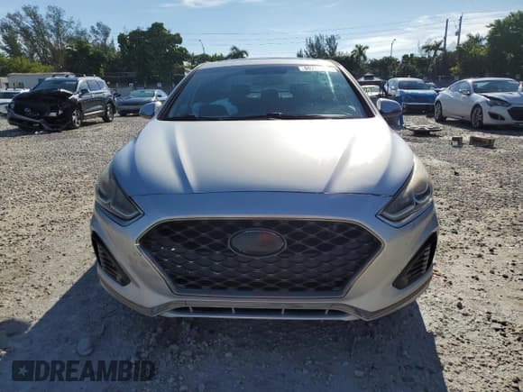 ✅ 2018 Hyundai Sonata Sport Plus • VIN: 5NPE34AF8JH681357 • Лот: 80261435. Опубликован ранее на Copart с пробегом 73 475 миль. Бесплатный доступ к архиву аукционных продаж из США и подробный отчёт об истории автомобиля на DreamBid. Изображение 5.