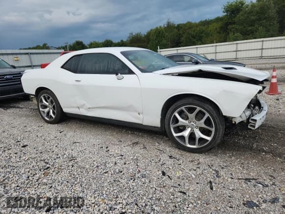 ✅ 2015 Dodge Challenger SXT Plus • VIN: 2C3CDZBG9FH723998 • Lot: 81340545. Wystawiony na Copart z przebiegiem 165 647 mil. Bezpłatny archiwum sprzedaży aukcyjnych z USA i szczegółowy raport historii pojazdu na DreamBid. Zdjęcie 4.
