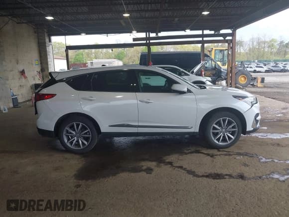 ✅ 2020 Acura RDX Technology • VIN: 5J8TC2H5XLL011379 • Лот: 42166262. Опубликован ранее на IAAI с пробегом 37 530 миль. Бесплатный доступ к архиву аукционных продаж из США и подробный отчёт об истории автомобиля на DreamBid. Изображение 12.