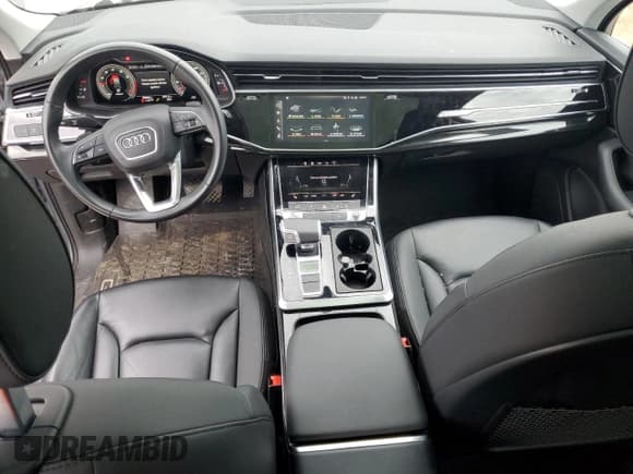 ✅ 2022 Audi Q7 Premium • VIN: WA1AJBF77ND012075 • Lot: 54492975. Wystawiony na Copart z przebiegiem 39 050 mil. Bezpłatny archiwum sprzedaży aukcyjnych z USA i szczegółowy raport historii pojazdu na DreamBid. Zdjęcie 8.