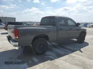 2002 Dodge 1500 z VIN 1D7HA18Z32J266849, wystawiony jako Copart lot #70797894 z przebiegiem 208 252 mil mil oraz Szkoda całkowita • Salvage title. Historia ofert i sprzedaży dostępna na DreamBid. Obrazek 3.