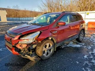 ✅ 2016 Ford Escape SE • VIN: 1FMCU9GX9GUB73734 • Lot: 94950525. Wystawiony na Copart z przebiegiem 209 965 mil. Bezpłatny archiwum sprzedaży aukcyjnych z USA i szczegółowy raport historii pojazdu na DreamBid. Zdjęcie 1.