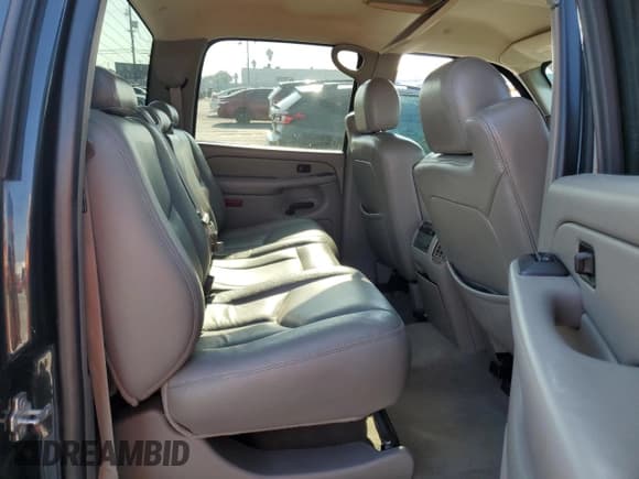 ✅ 2004 Chevrolet Silverado 2500HD LT • VIN: 1GCHC23U34F184471 • Lot: 76327124. Listed on Copart with 63,789 mi. Free auction sales archive from the USA and detailed vehicle history report at DreamBid. Image 10.