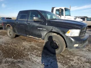 ✅ 2009 Dodge 1500 Laramie • VIN: 1D3HV13T89S714354 • Lot: 87633735. Wystawiony na Copart z przebiegiem 323 197 mil. Bezpłatny archiwum sprzedaży aukcyjnych z USA i szczegółowy raport historii pojazdu na DreamBid. Zdjęcie 4.