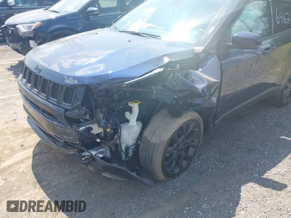 2019 Jeep Compass Limited с VIN 3C4NJDCB1KT696462, выставлен на аукционе IAAI как лот 42959084 с пробегом 28 206 миль миль и . История ставок и продаж доступна на DreamBid. Изображение 6.