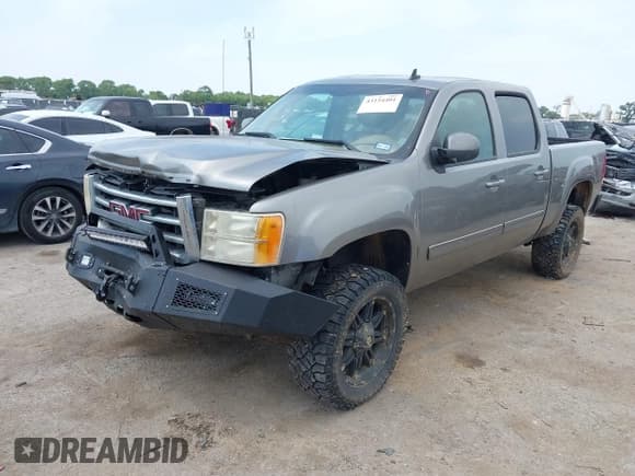 ✅ 2013 GMC Sierra 1500 SLT • VIN: 3GTP2WE74DG143536 • Лот: 43154401. Опубликован ранее на IAAI с пробегом 161 535 миль. Бесплатный доступ к архиву аукционных продаж из США и подробный отчёт об истории автомобиля на DreamBid. Изображение 17.