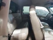 ✅ 2004 GMC Sierra Denali • VIN: 2GTFK69U241300419 • Lot: 49101025. Listed on Copart with 259,569 mi. Free auction sales archive from the USA and detailed vehicle history report at DreamBid. Image 10.