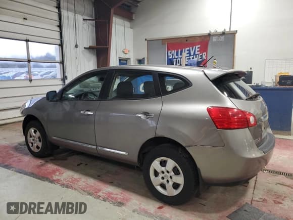 ✅ 2011 Nissan Rogue S • VIN: JN8AS5MV7BW665516 • Lot: 92717665. Listed on Copart with 143,988 mi. Free auction sales archive from the USA and detailed vehicle history report at DreamBid. Image 2.