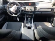 ✅ 2016 Honda Accord Sport • VIN: 1HGCR2F61GA226984 • Lot: 87279355. Wystawiony na Copart z przebiegiem 49 838 mil. Bezpłatny archiwum sprzedaży aukcyjnych z USA i szczegółowy raport historii pojazdu na DreamBid. Zdjęcie 8.