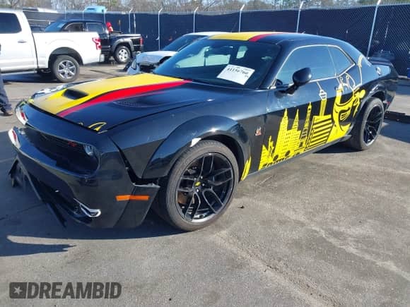 ✅ 2020 Dodge Challenger R/T Scat Pack • VIN: 2C3CDZFJ9LH236091 • Lot: 41156760. Wystawiony na IAAI z przebiegiem 56 941 mil. Bezpłatny archiwum sprzedaży aukcyjnych z USA i szczegółowy raport historii pojazdu na DreamBid. Zdjęcie 18.