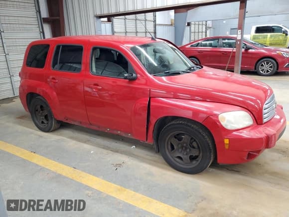 ✅ 2011 Chevrolet HHR 1LT • VIN: 3GNBABFW9BS574645 • Lot: 73604774. Wystawiony na Copart z przebiegiem 242 620 mil. Bezpłatny archiwum sprzedaży aukcyjnych z USA i szczegółowy raport historii pojazdu na DreamBid. Zdjęcie 4.