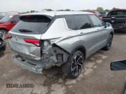 ✅ 2024 Mitsubishi Outlander SE • VIN: JA4J4VA81RZ035904 • Lot: 43141045. Listed on IAAI with 47,032 mi. Free auction sales archive from the USA and detailed vehicle history report at DreamBid. Image 4.