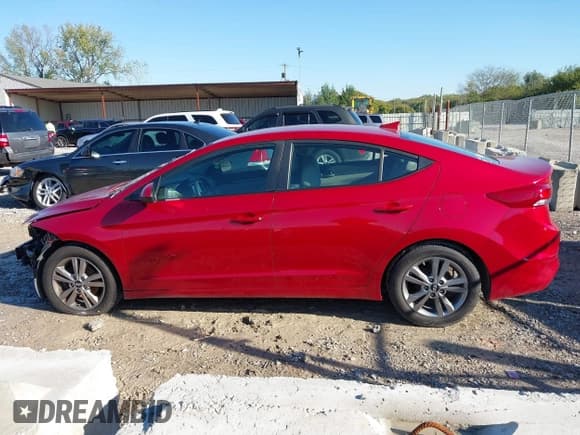 ✅ 2017 Hyundai Elantra Value Edition • VIN: 5NPD84LF9HH037578 • Lot: 43385960. Listed on IAAI with 109,688 mi. Free auction sales archive from the USA and detailed vehicle history report at DreamBid. Image 15.
