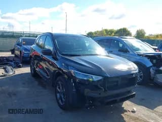 ✅ 2023 Ford Escape ST-Line • VIN: 1FMCU9MN9PUA10049 • Lot: 43414634. Wystawiony na IAAI z przebiegiem 43 860 mil. Bezpłatny archiwum sprzedaży aukcyjnych z USA i szczegółowy raport historii pojazdu na DreamBid. Zdjęcie 1.