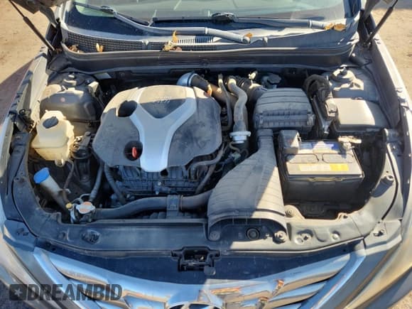 ✅ 2012 Hyundai Sonata Limited • VIN: 5NPEC4AB5CH361977 • Лот: 90746955. Опубликован ранее на Copart с пробегом 142 761 миль. Бесплатный доступ к архиву аукционных продаж из США и подробный отчёт об истории автомобиля на DreamBid. Изображение 11.