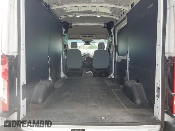 ✅ 2019 Ford Transit • VIN: 1FTYE1CM8KKA51956 • Lot: 74922524. Wystawiony na Copart z przebiegiem 24 790 mil. Bezpłatny archiwum sprzedaży aukcyjnych z USA i szczegółowy raport historii pojazdu na DreamBid. Zdjęcie 11.
