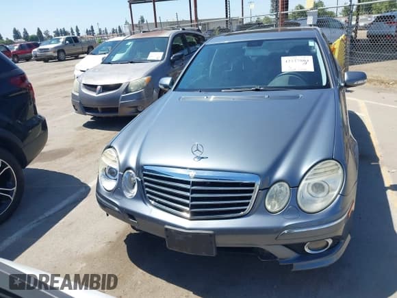 ✅ 2008 Mercedes-Benz E 350 Luxury • VIN: WDBUF56X58B193794 • Lot: 42227804. Listed on IAAI with 210,074 mi. Free auction sales archive from the USA and detailed vehicle history report at DreamBid. Image 12.