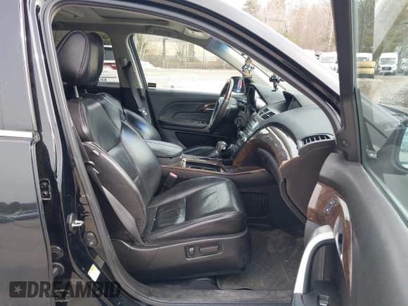 ✅ 2011 Acura MDX Advance • VIN: 2HNYD2H76BH508213 • Lot: 41793168. Wystawiony na IAAI z przebiegiem 153 561 mil. Bezpłatny archiwum sprzedaży aukcyjnych z USA i szczegółowy raport historii pojazdu na DreamBid. Zdjęcie 5.