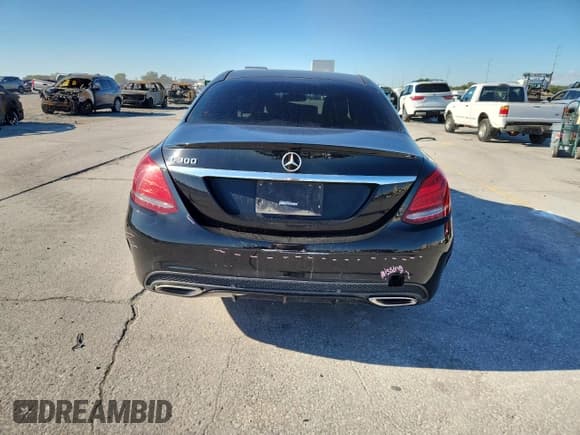 ✅ 2018 Mercedes-Benz C 300 • VIN: WDDWF4JB1JR394787 • Lot: 90536795. Listed on Copart with 46,956 mi. Free auction sales archive from the USA and detailed vehicle history report at DreamBid. Image 6.