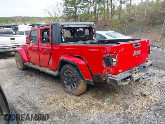 ✅ 2020 Jeep Gladiator Overland • VIN: 1C6HJTFG6LL103360 • Lot: 41619692. Wystawiony na IAAI z przebiegiem Nie podano. Bezpłatny archiwum sprzedaży aukcyjnych z USA i szczegółowy raport historii pojazdu na DreamBid. Zdjęcie 3.