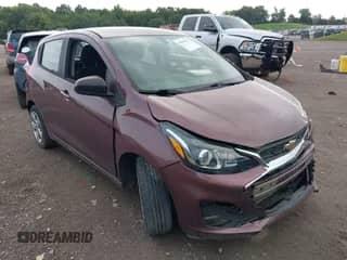 2020 Chevrolet Spark LS с VIN KL8CB6SA5LC422499, выставлен на аукционе IAAI как лот 39990447 с пробегом 56 964 миль миль и . История ставок и продаж доступна на DreamBid. Изображение 1.