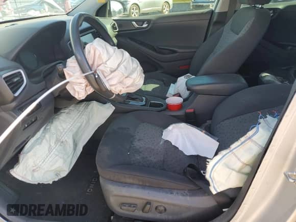 2017 Hyundai Ioniq SEL с VIN KMHC75LC5HU056799, выставлен на аукционе Copart как лот 79114684 с пробегом Не указан миль и Списание • Salvage title. История ставок и продаж доступна на DreamBid. Изображение 7.