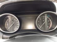 ✅ 2019 Maserati Levante • VIN: ZN661XUAXKX323919 • Lot: 42484880. Wystawiony na IAAI z przebiegiem 71 024 mil. Bezpłatny archiwum sprzedaży aukcyjnych z USA i szczegółowy raport historii pojazdu na DreamBid. Zdjęcie 15.