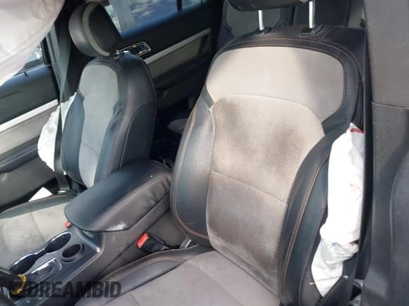 ✅ 2017 Ford Explorer XLT • VIN: 1FM5K7DHXHGD99667 • Lot: 43282143. Listed on IAAI with 75,801 mi. Free auction sales archive from the USA and detailed vehicle history report at DreamBid. Image 21.