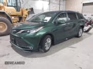 ✅ 2024 Toyota Sienna Limited • VIN: 5TDZSKFC9RS128374 • Lot: 43718434. Wystawiony na IAAI z przebiegiem 7 923 mil. Bezpłatny archiwum sprzedaży aukcyjnych z USA i szczegółowy raport historii pojazdu na DreamBid. Zdjęcie 18.