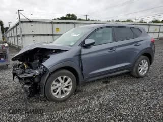 ✅ 2021 Hyundai Tucson SE • VIN: KM8J23A46MU398343 • Лот: 66632065. Опубликован ранее на Copart с пробегом 23 570 миль. Бесплатный доступ к архиву аукционных продаж из США и подробный отчёт об истории автомобиля на DreamBid. Изображение 1.