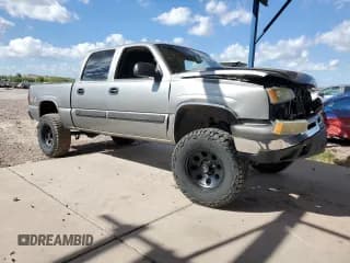✅ 2007 Chevrolet Silverado 1500 LS • VIN: 2GCEK13V471112005 • Lot: 71634824. Listed on Copart with 136,134 mi. Free auction sales archive from the USA and detailed vehicle history report at DreamBid. Image 4.