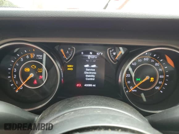 ✅ 2020 Jeep Wrangler Sport S • VIN: 1C4GJXAG3LW267179 • Lot: 85278755. Listed on Copart with 40,099 mi. Free auction sales archive from the USA and detailed vehicle history report at DreamBid. Image 9.