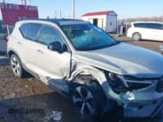 ✅ 2024 Volvo XC40 Core Bright Theme • VIN: YV4L12UK2R2212754 • Lot: 41650426. Listed on IAAI with 15,257 mi. Free auction sales archive from the USA and detailed vehicle history report at DreamBid. Image 13.