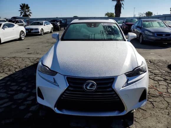 2019 Lexus IS 300 z VIN JTHBA1D20K5092741, wystawiony jako Copart lot #87118965 z przebiegiem 49 019 mil mil oraz Szkoda całkowita • Salvage title. Historia ofert i sprzedaży dostępna na DreamBid. Obrazek 5.