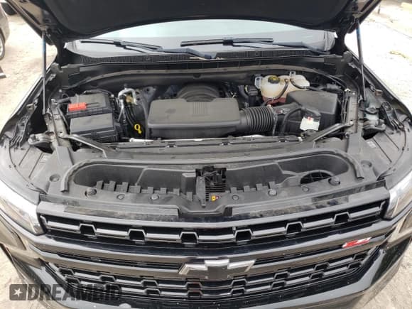 ✅ 2023 Chevrolet Suburban • VIN: 1GNSKDKL4PR398389 • Lot: 75102304. Listed on Copart with 25,032 mi. Free auction sales archive from the USA and detailed vehicle history report at DreamBid. Image 12.