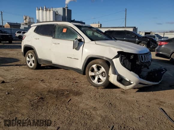✅ 2019 Jeep Compass Latitude • VIN: 3C4NJCBB4KT855244 • Lot: 83453204. Wystawiony na Copart z przebiegiem Nie podano. Bezpłatny archiwum sprzedaży aukcyjnych z USA i szczegółowy raport historii pojazdu na DreamBid. Zdjęcie 4.