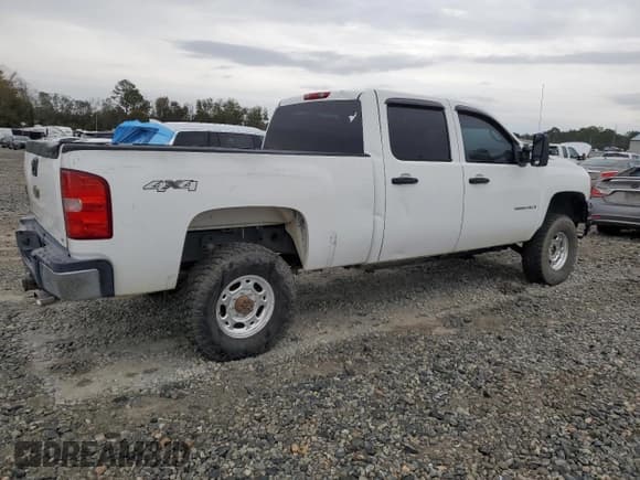 ✅ 2009 Chevrolet Silverado 2500HD Work Truck • VIN: 1GCHK43K19F123009 • Lot: 78899344. Wystawiony na Copart z przebiegiem 295 139 mil. Bezpłatny archiwum sprzedaży aukcyjnych z USA i szczegółowy raport historii pojazdu na DreamBid. Zdjęcie 3.