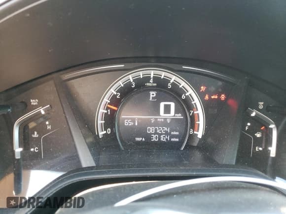 ✅ 2018 Honda CR-V LX • VIN: 2HKRW6H31JH232764 • Lot: 81133864. Listed on Copart with 87,224 mi. Free auction sales archive from the USA and detailed vehicle history report at DreamBid. Image 9.