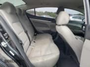 ✅ 2020 Hyundai Elantra Value Edition • VIN: KMHD84LFXLU001697 • Lot: 81768665. Listed on Copart with 87,402 mi. Free auction sales archive from the USA and detailed vehicle history report at DreamBid. Image 10.