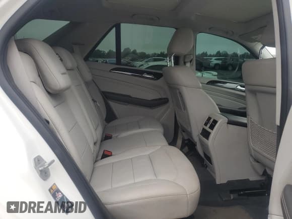 ✅ 2014 Mercedes-Benz M 550 • VIN: 4JGDA7DB0EA413908 • Лот: 69265035. Опубликован ранее на Copart с пробегом 136 019 миль. Бесплатный доступ к архиву аукционных продаж из США и подробный отчёт об истории автомобиля на DreamBid. Изображение 11.