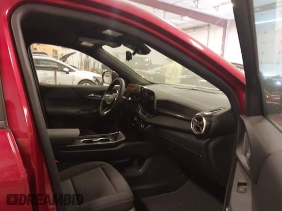 2025 Chevrolet Equinox AWD LT с VIN 3GNAXPEG2SL124816, выставлен на аукционе IAAI как лот 42080846 с пробегом 3 576 миль миль и . История ставок и продаж доступна на DreamBid. Изображение 5.