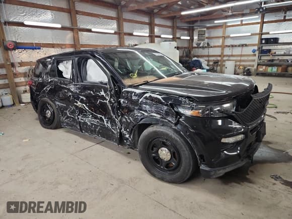 ✅ 2020 Ford Police Interceptor Utility • VIN: 1FM5K8AB7LGC92719 • Lot: 91198725. Wystawiony na Copart z przebiegiem 42 012 mil. Bezpłatny archiwum sprzedaży aukcyjnych z USA i szczegółowy raport historii pojazdu na DreamBid. Zdjęcie 4.