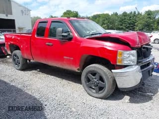 ✅ 2013 Chevrolet Silverado 2500HD LT • VIN: 1GC2KXCG4DZ390803 • Лот: 43093117. Опубликован ранее на IAAI с пробегом 121 009 миль. Бесплатный доступ к архиву аукционных продаж из США и подробный отчёт об истории автомобиля на DreamBid. Изображение 1.