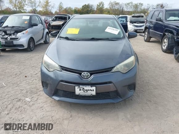 ✅ 2015 Toyota Corolla S Plus • VIN: 2T1BURHE5FC372966 • Лот: 43458395. Опубликован ранее на IAAI с пробегом 169 866 миль. Бесплатный доступ к архиву аукционных продаж из США и подробный отчёт об истории автомобиля на DreamBid. Изображение 12.